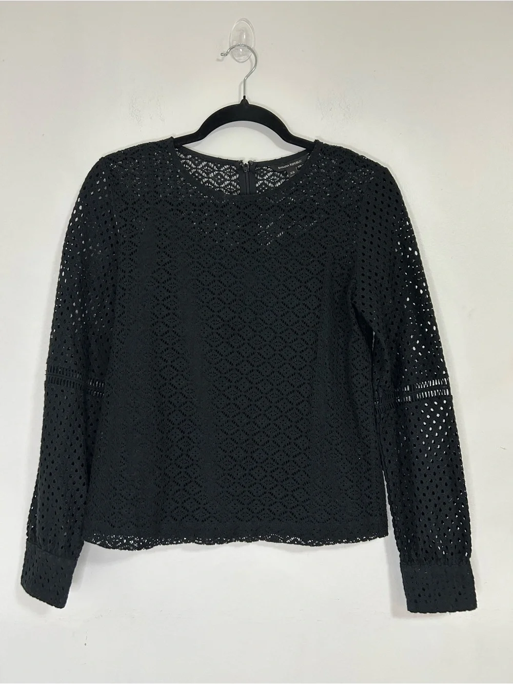 Banana Republic XS Navy Eyelet Lace Blouse & Black Lace Top Bundle Romantic